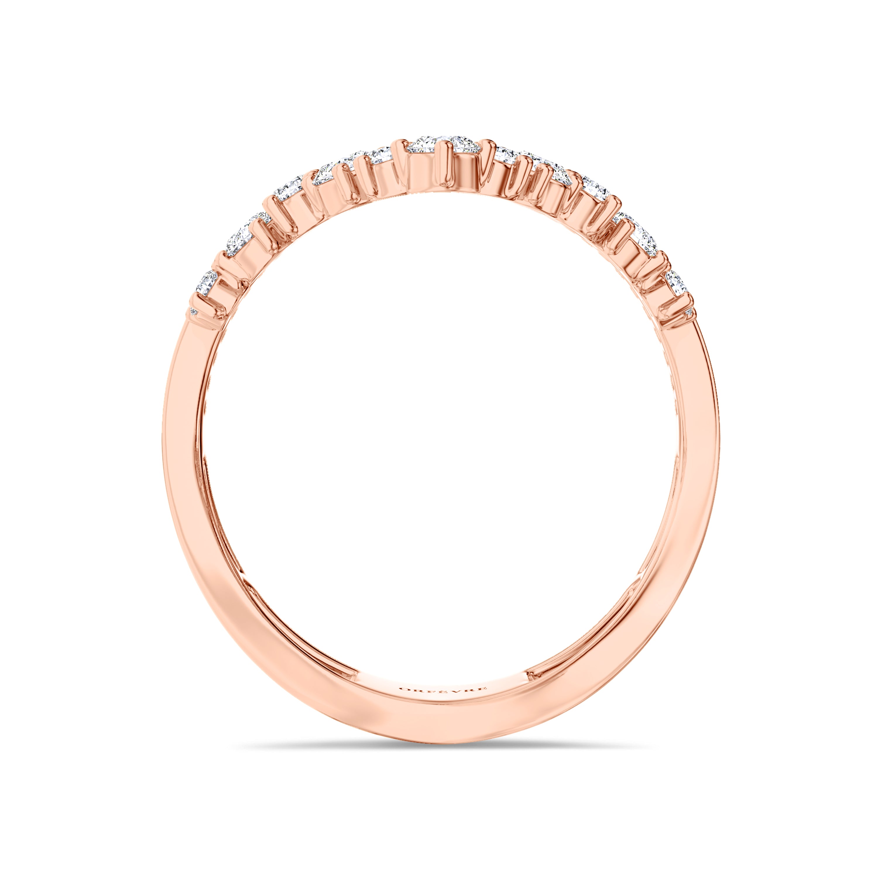 Chevron diamond ring in 18k gold, 0.70 carat, FG color and SI clarity #gold_rose