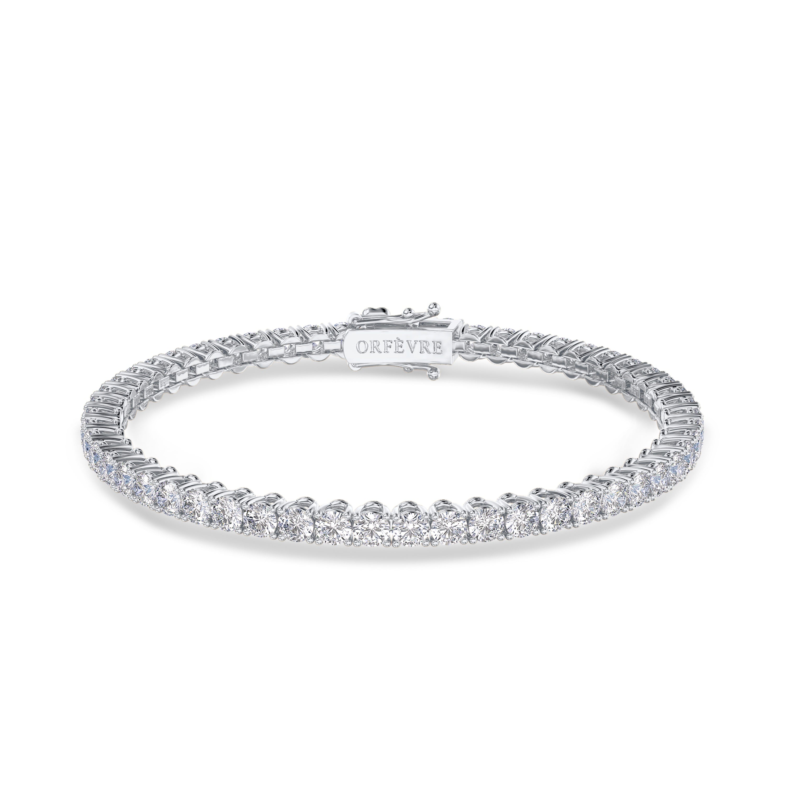 5.88 carat tennis bracelet in 18K white gold, EF color and SI clarity #gold_white
