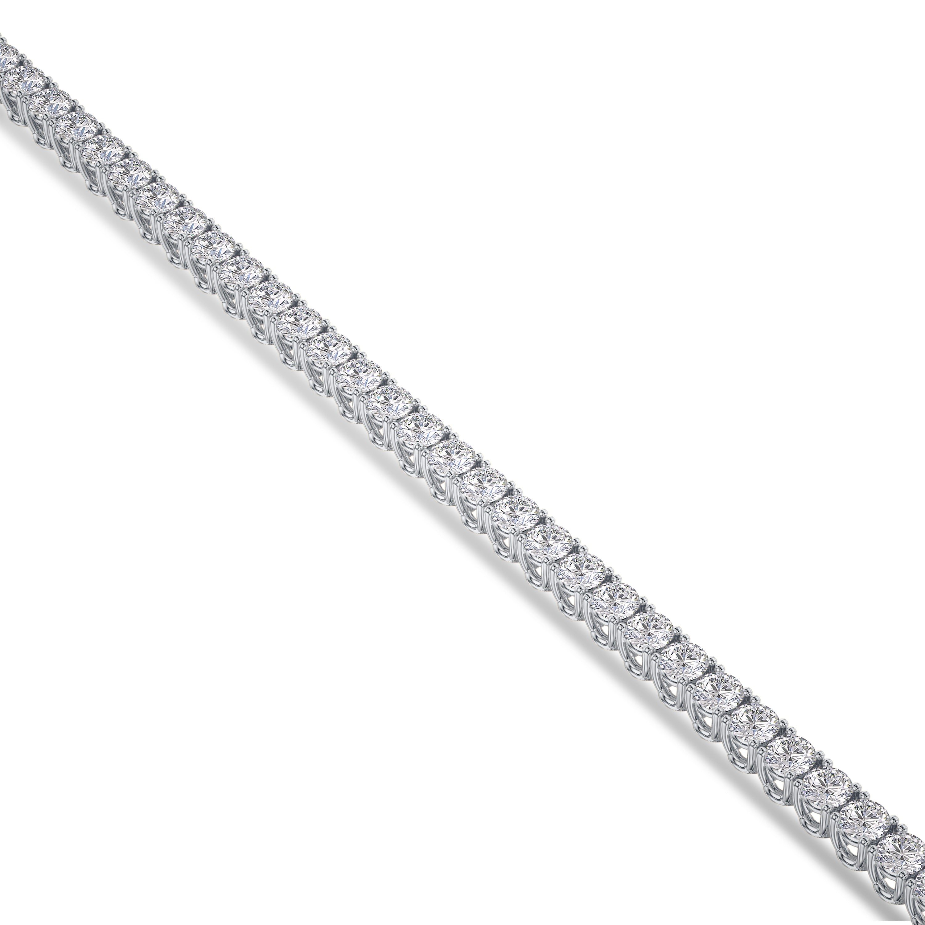5.88 carat tennis bracelet in 18K white gold, EF color and SI clarity #gold_white
