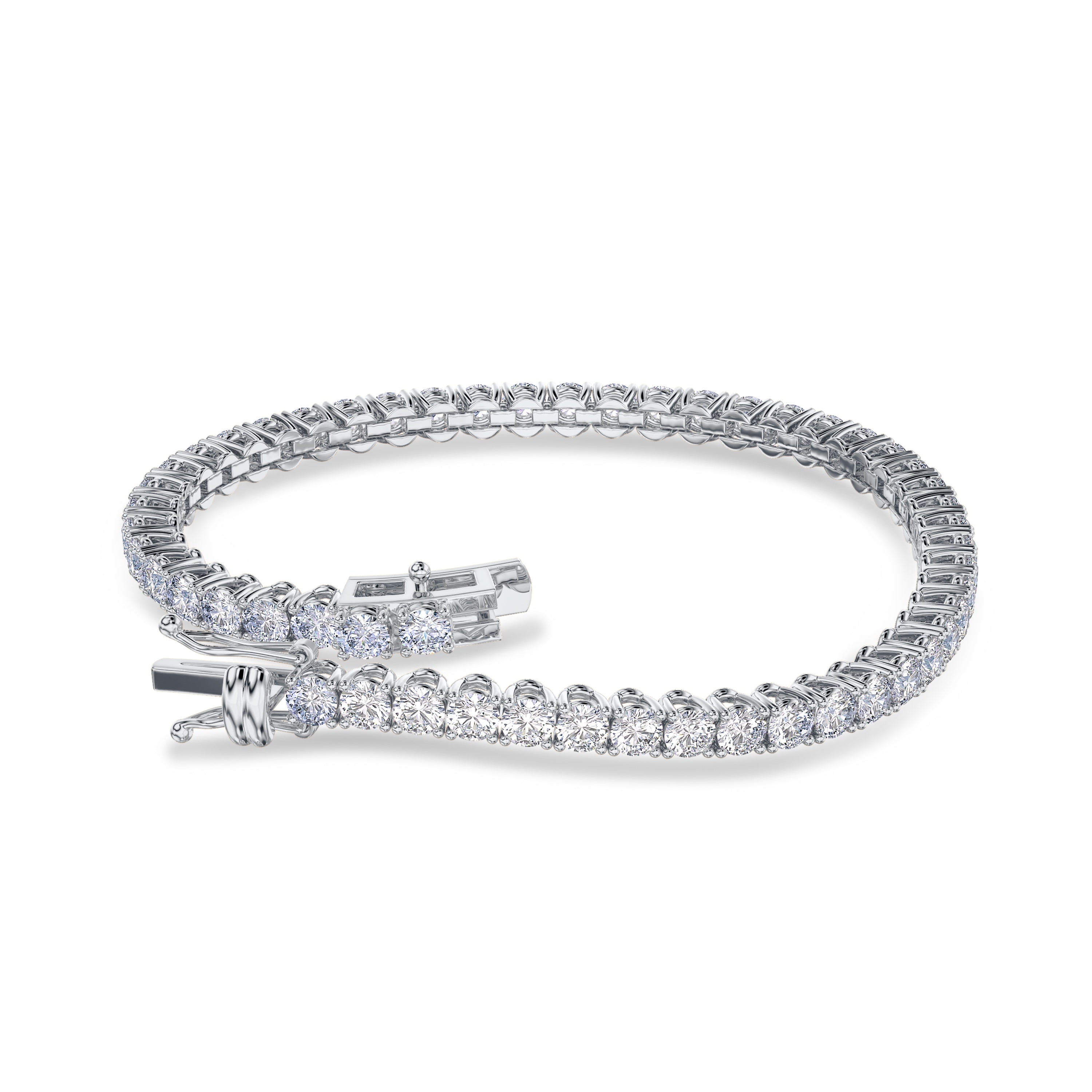 5.88 carat tennis bracelet in 18K white gold, EF color and SI clarity #gold_white